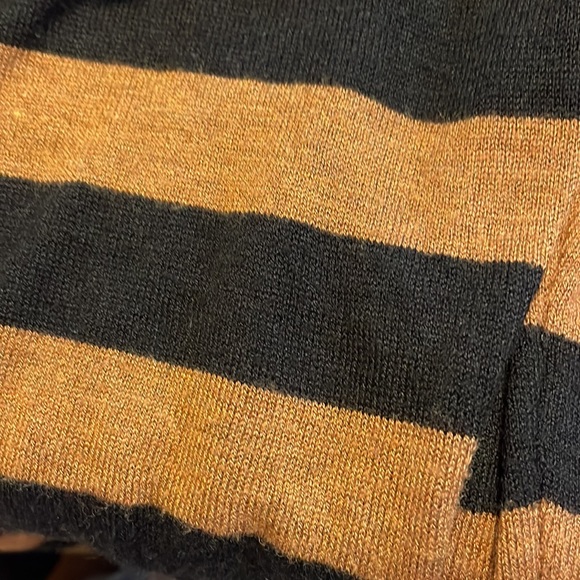 H&M dress/tunic-soft vegan leather shoulder top-slit on side edges - Picture 6 of 6